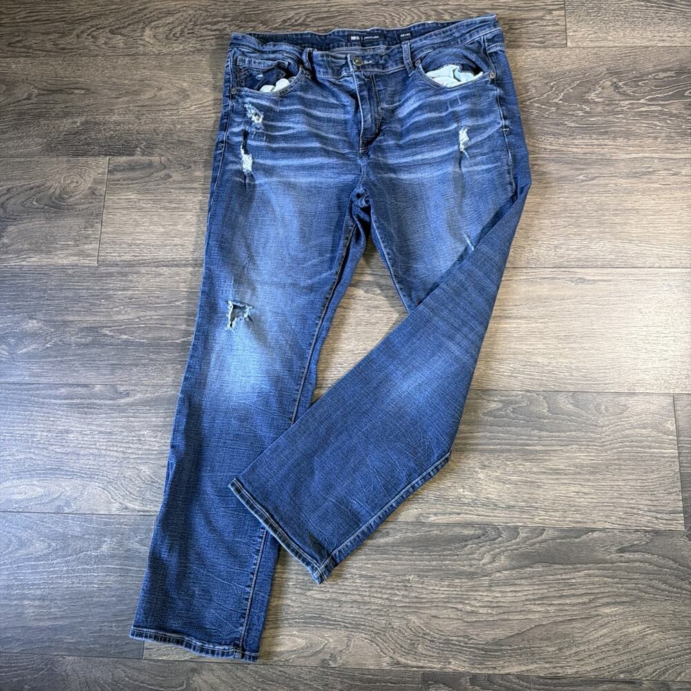 BKE Jake Straight Sz 42x32 Distressed Stretch Jeans Y2K Grunge Skater Buckle